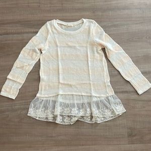 Soprano girls top with lace trim. XL(16). Like new